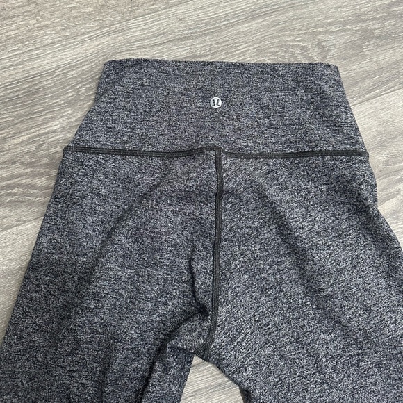 Lululemon Wunder Under Hi-Rise Tight *28"
Heathered Black - Picture 6 of 9
